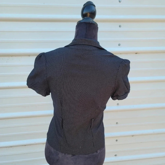 My Lola Juniors L Blazer Black White Striped Cap Sleeve Two Button Stretch - Picture 6 of 7